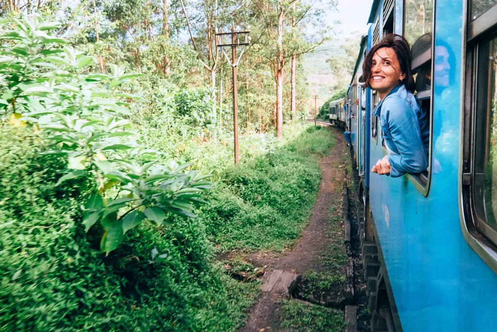 happy traveler on kandy to ella train sri lanka