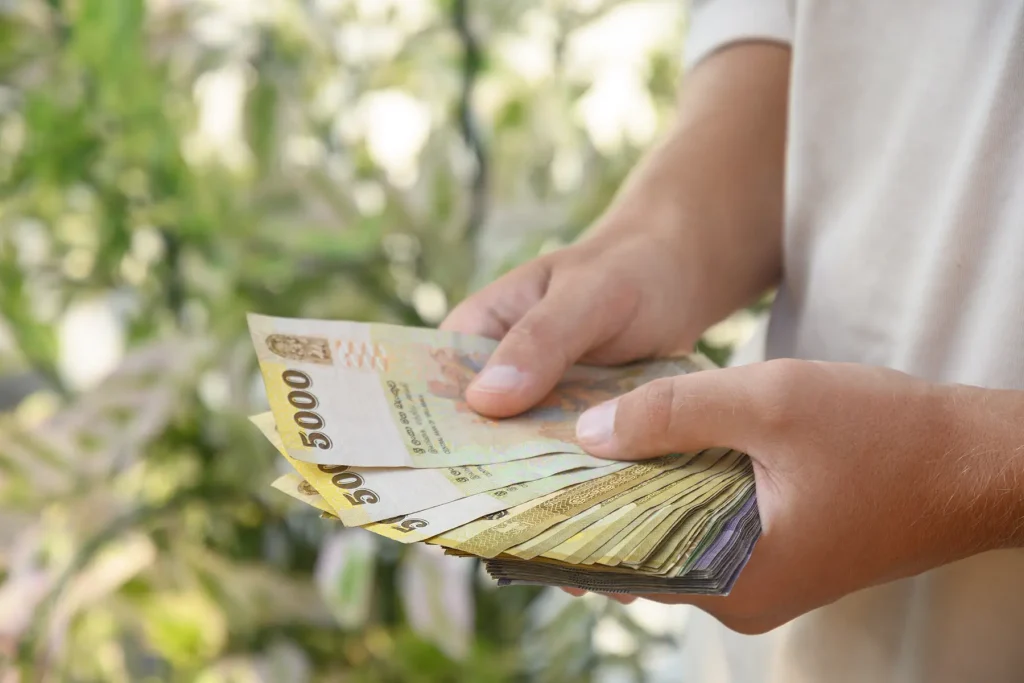 sri lankan rupee currency exchange