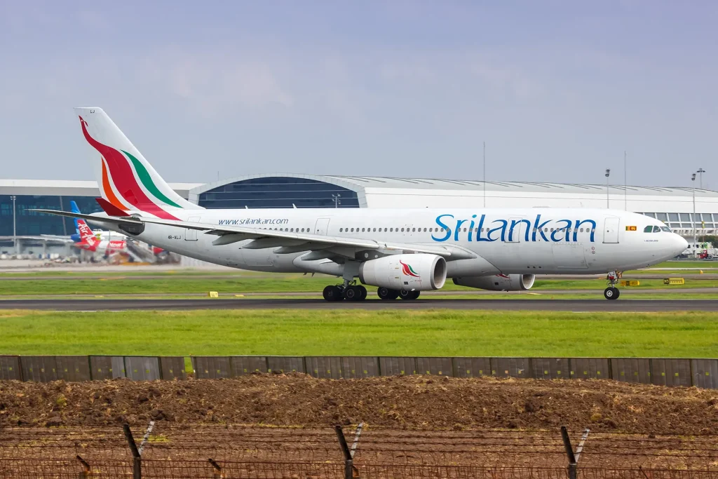srilankan airlines plane at airport cmb