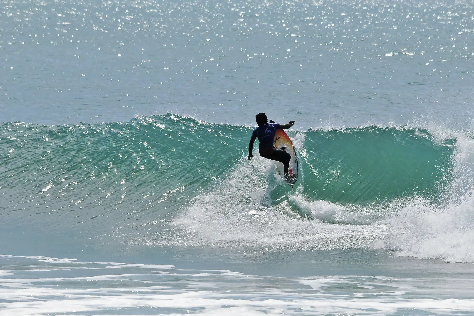 surfing arugam bay sri lanka